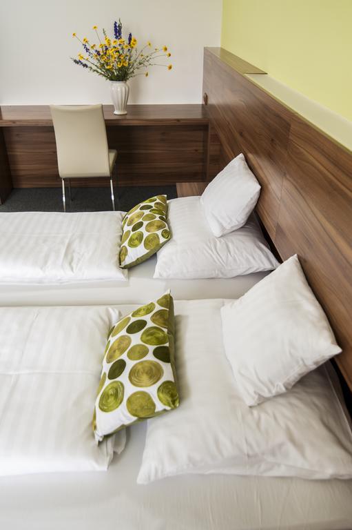 Amethysthotel Mantler Maissau エクステリア 写真